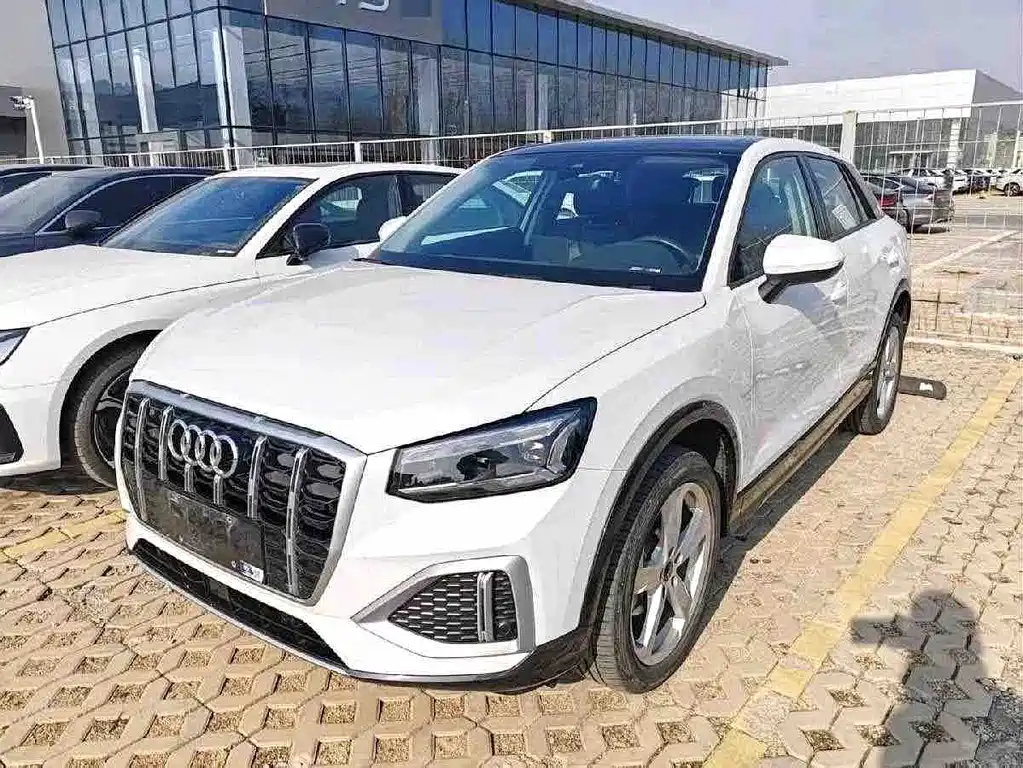 Audi Q2L 2022