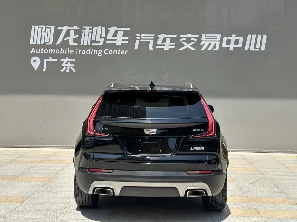 Cadillac XT4 2020 — фото 3
