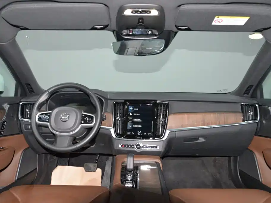Volvo V90 2023 — фото 12