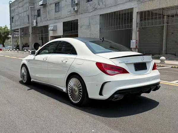 Mercedes-Benz CLA 2019