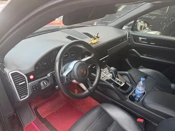 Porsche Cayenne 2019