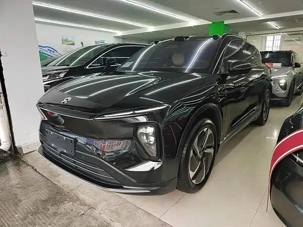 NIO ES6 2025