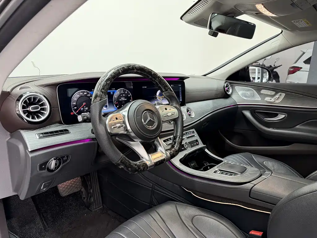 Mercedes-Benz CLS 2020 — фото 7