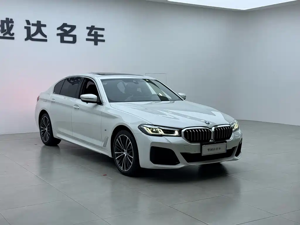 BMW 5 Series 2023
