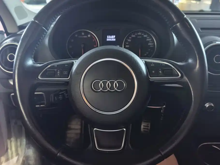 Audi A3 2017 — фото 15