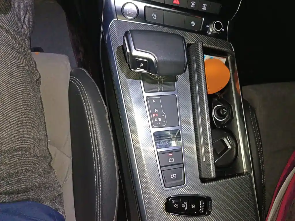 Audi A6L 2019