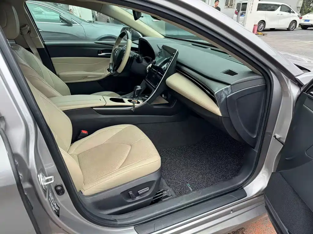 Toyota Avalon 2021