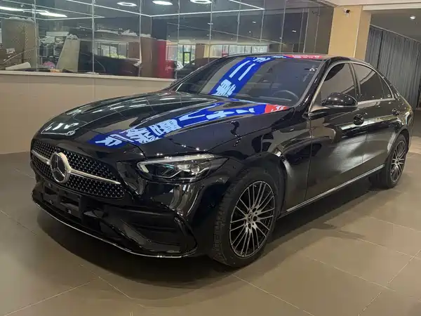 Mercedes-Benz C-Class 2024