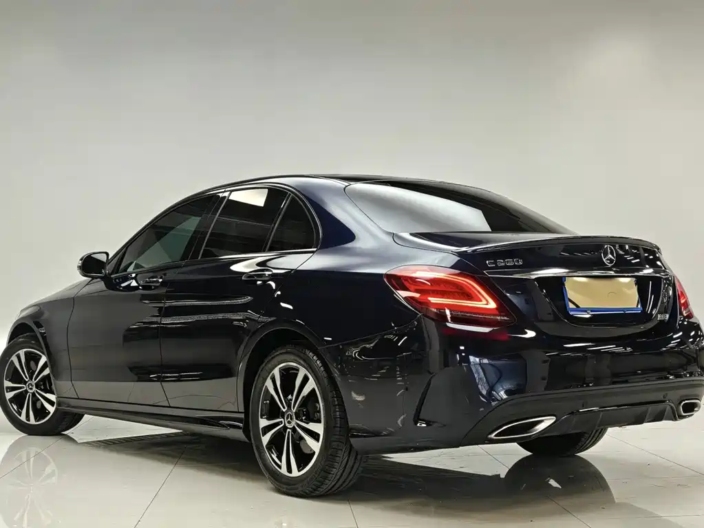 Mercedes-Benz C-Class 2020 — фото 15