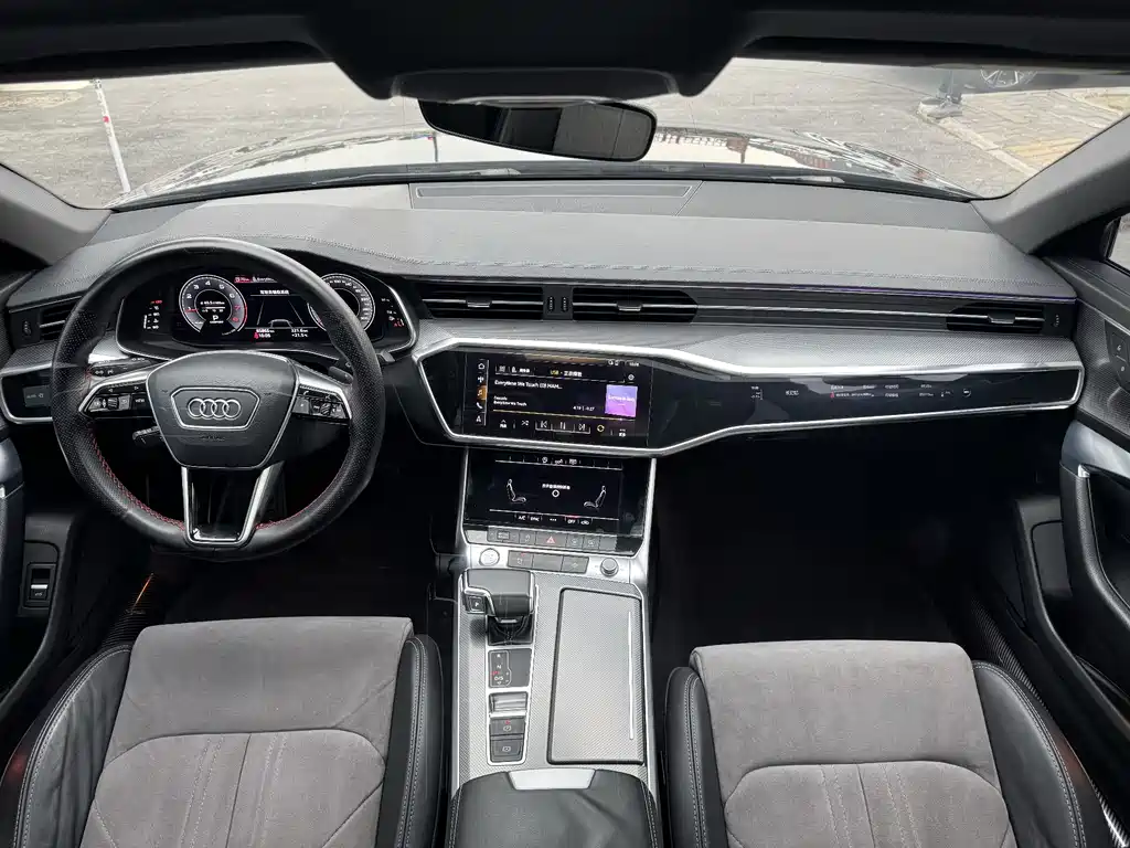 Audi A6L 2020