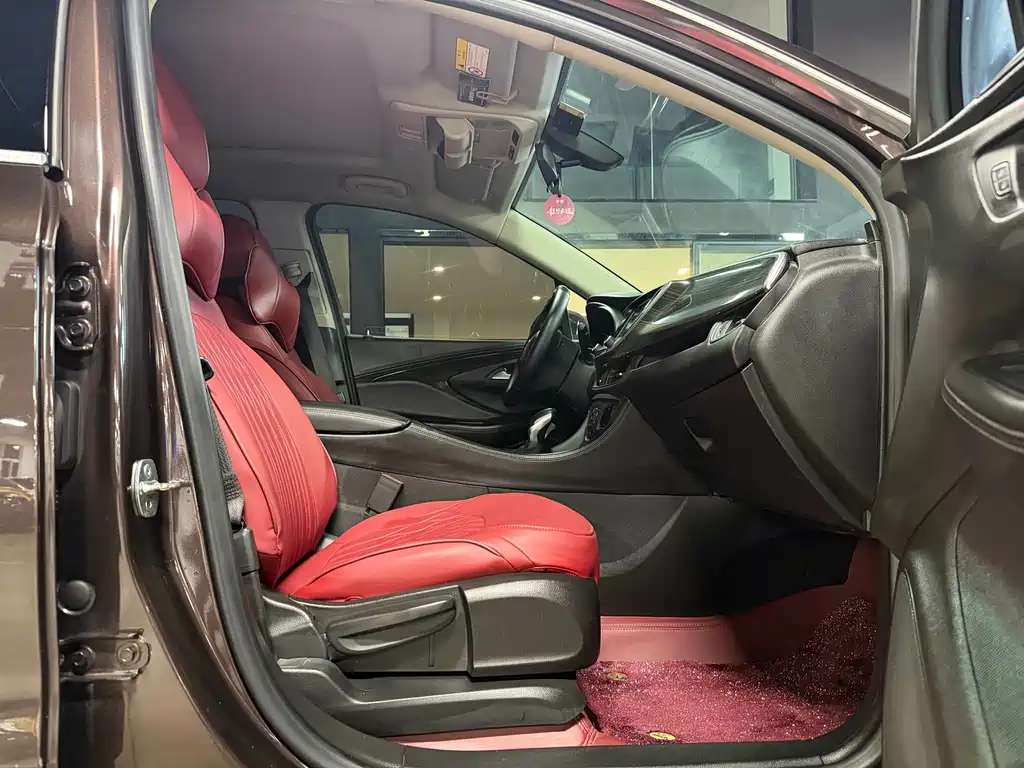 Buick Envision Plus 2020 — фото 13