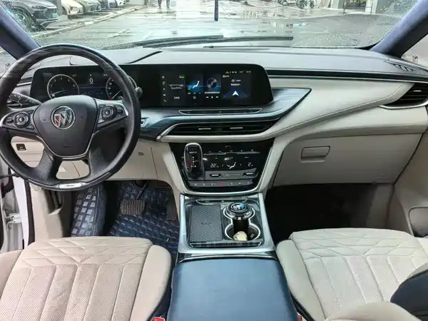 Buick GL8 2021
