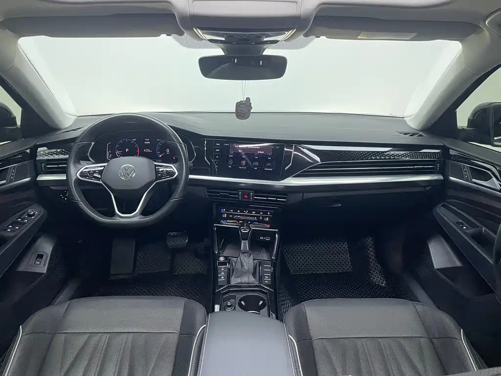 Volkswagen Passat 2022