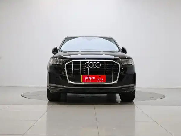 Audi Q7 2024