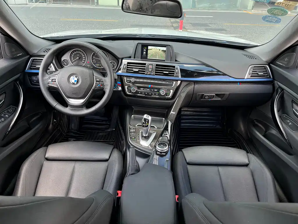 BMW 3 Series GT 2018 — фото 16