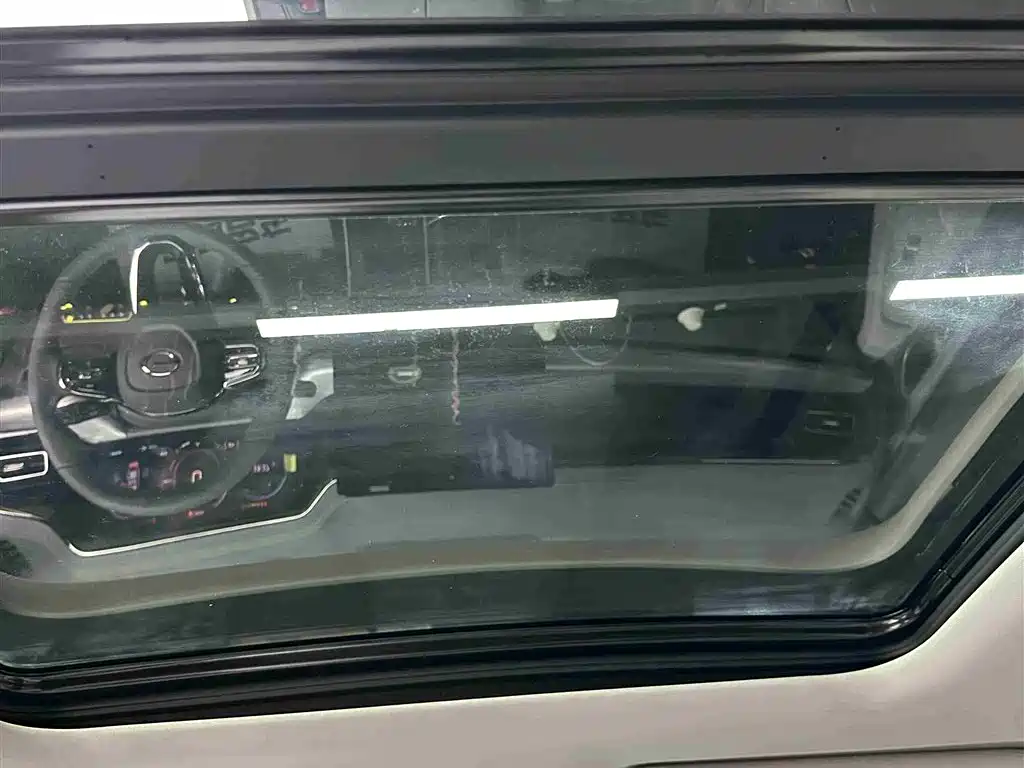 GAC Motor Trumpchi GS8 2023 — фото 18