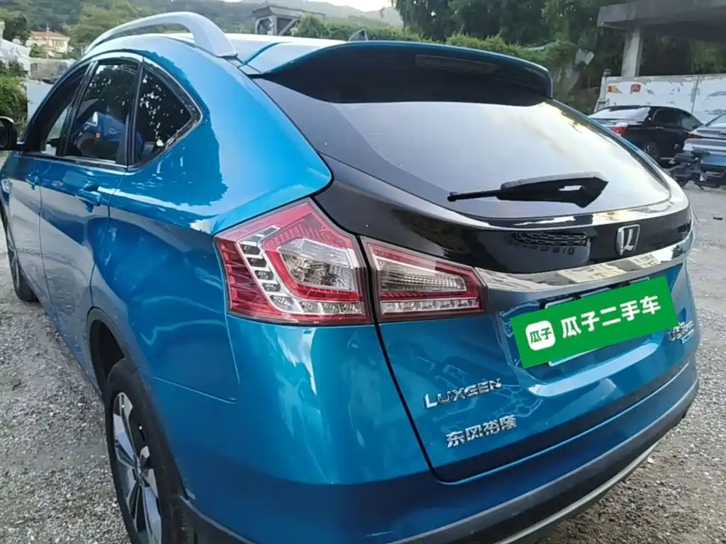 Luxgen U6 2015