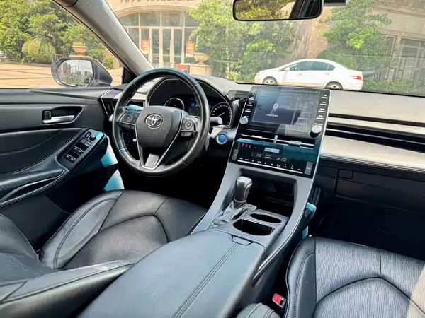 Toyota Avalon 2022