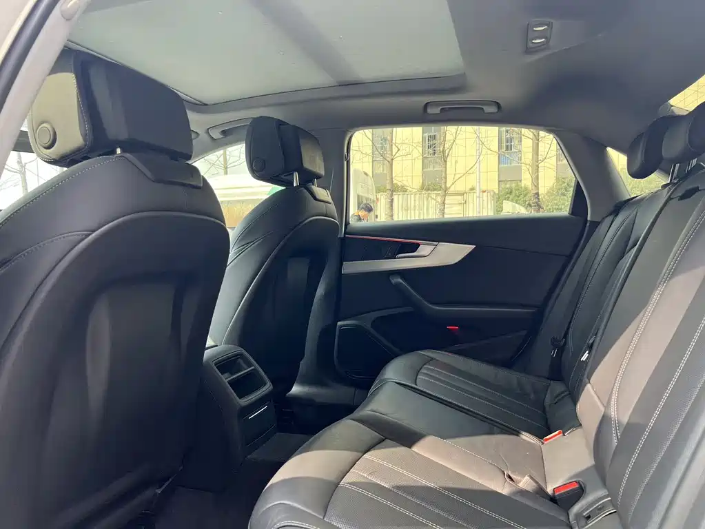 Audi A4L 2022