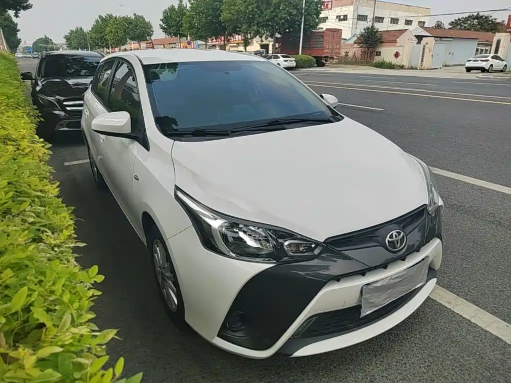 Toyota Yaris L 2017
