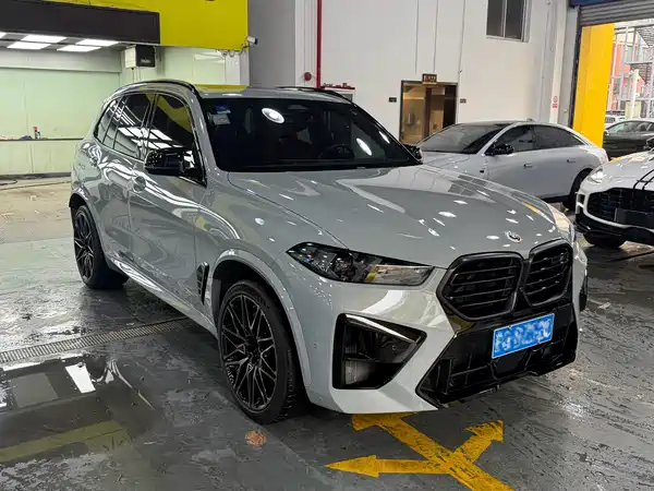 BMW X5 M 2023