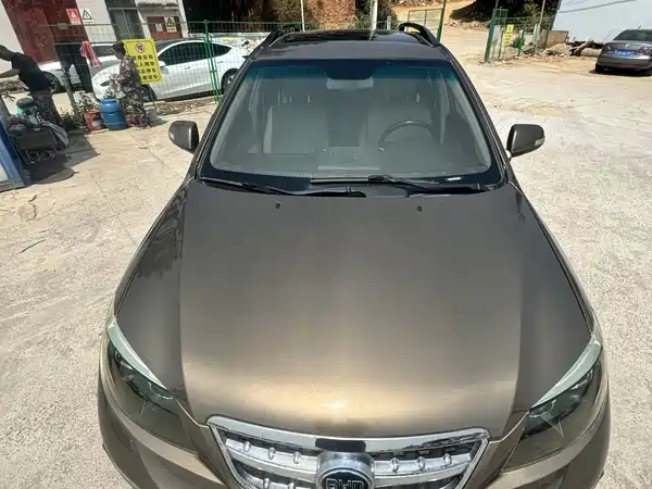 BYD S6 2012