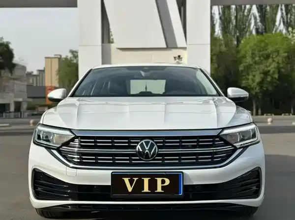 Volkswagen Sagitar 2023