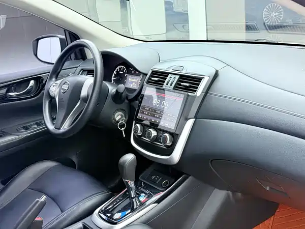 Nissan Tiida 2020