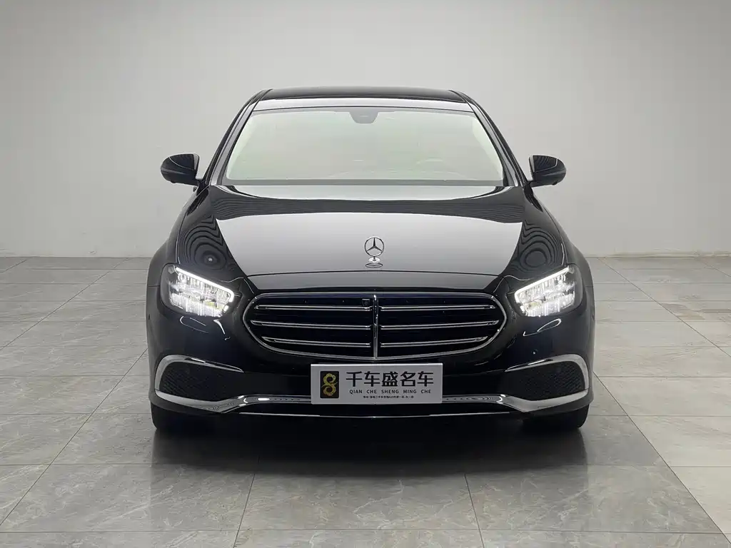 Mercedes-Benz E-Class 2023 — фото 2