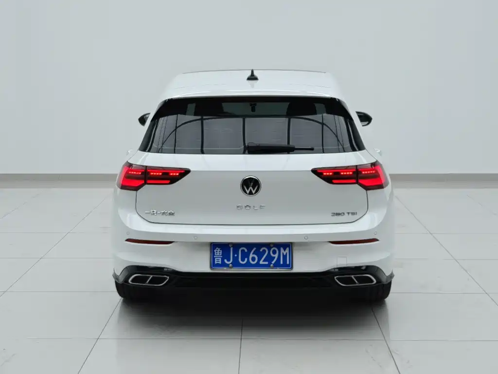 Volkswagen Golf 2023