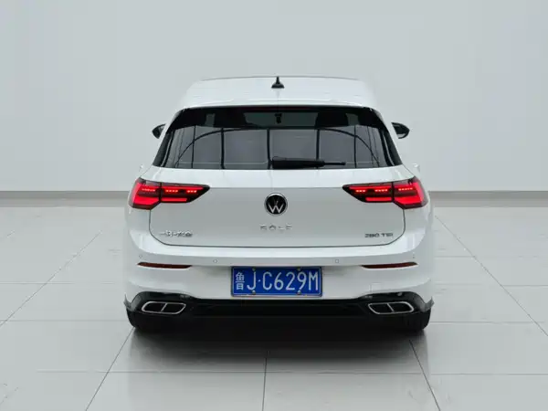 Volkswagen Golf 2023