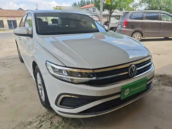 Volkswagen Bora 2024