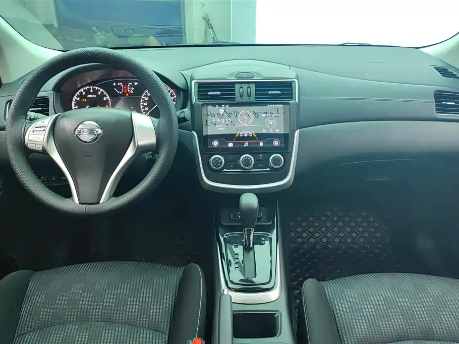 Nissan Tiida 2022 — фото 12