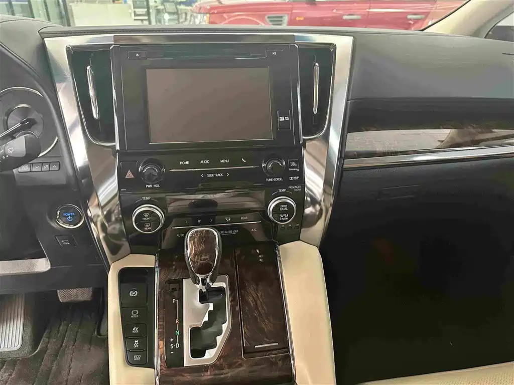 Toyota Alphard 2020 — фото 7