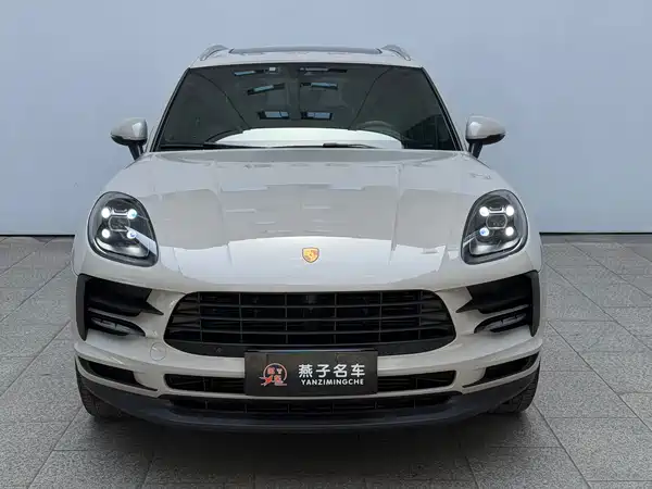 Porsche Macan 2020
