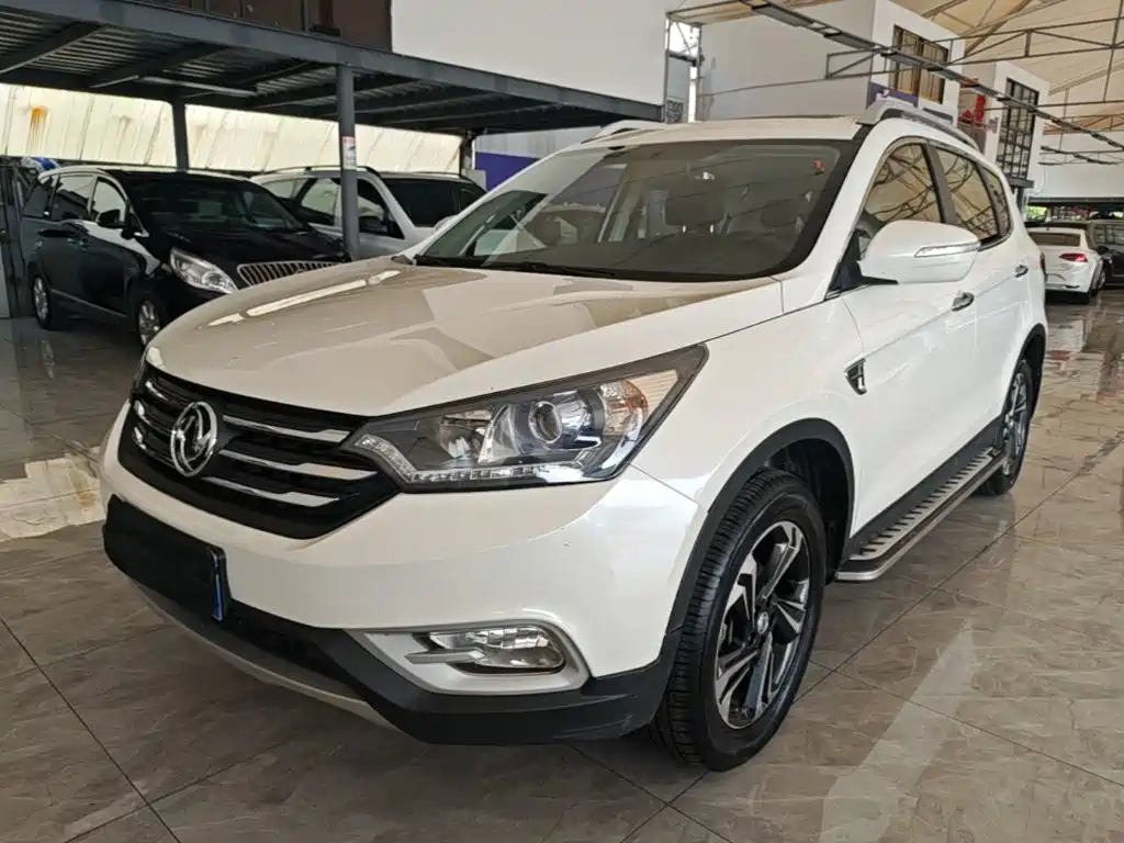 Dongfeng Fengshen AX7 2017 — фото 2