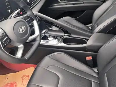 Hyundai Elantra 2026
