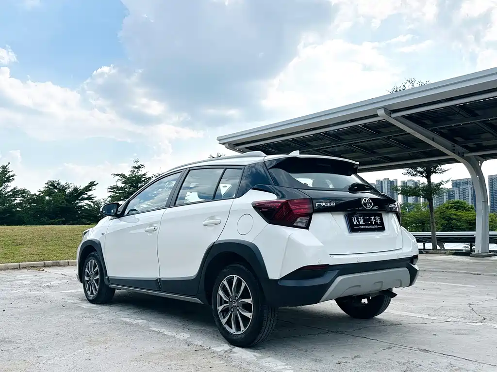 Toyota Yaris L 2020