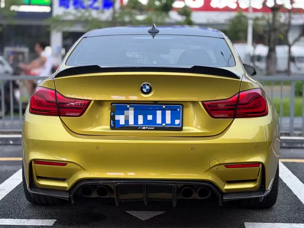 BMW M4 2018 — фото 8