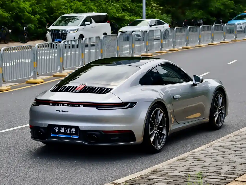 Porsche 911 2022