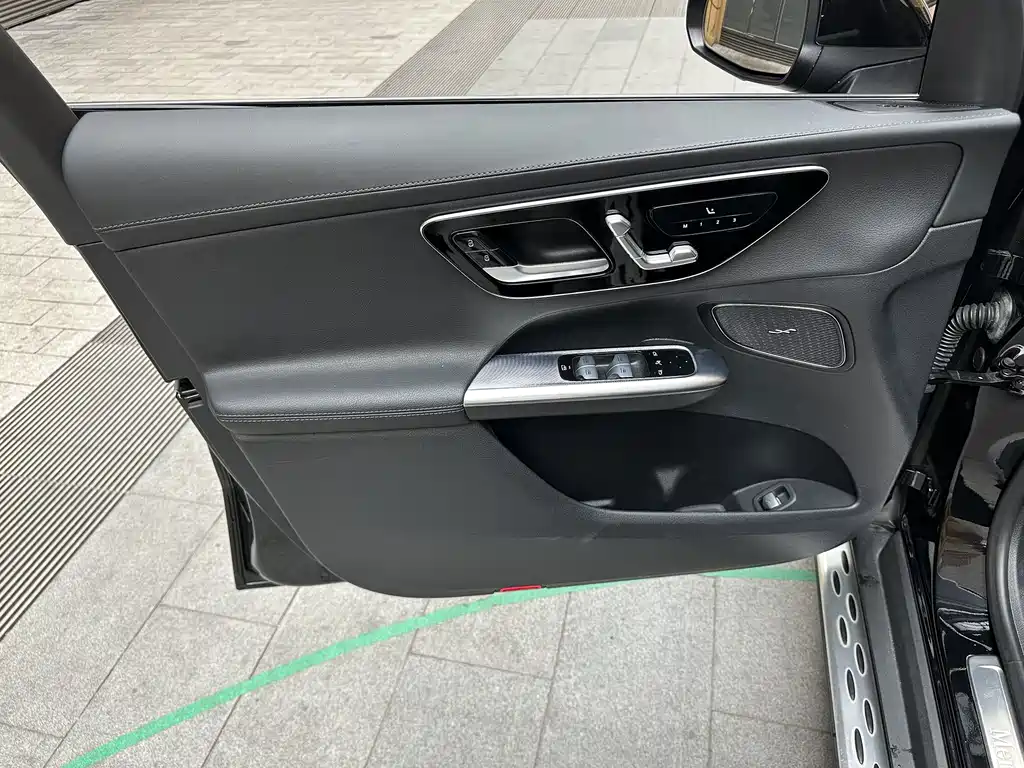 Mercedes-Benz GLC 2023 — фото 19