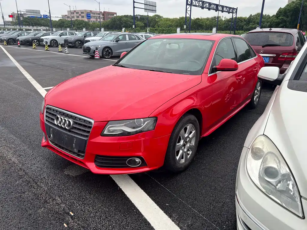Audi A4L 2011