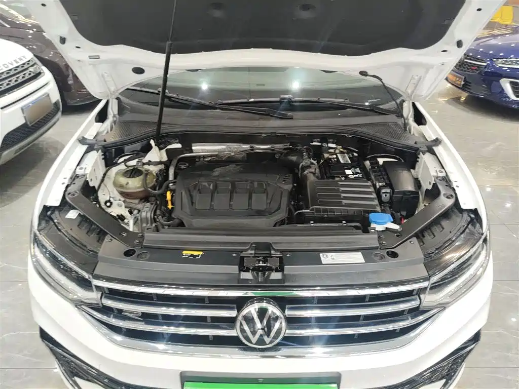 Volkswagen Tiguan L 2022 — фото 20