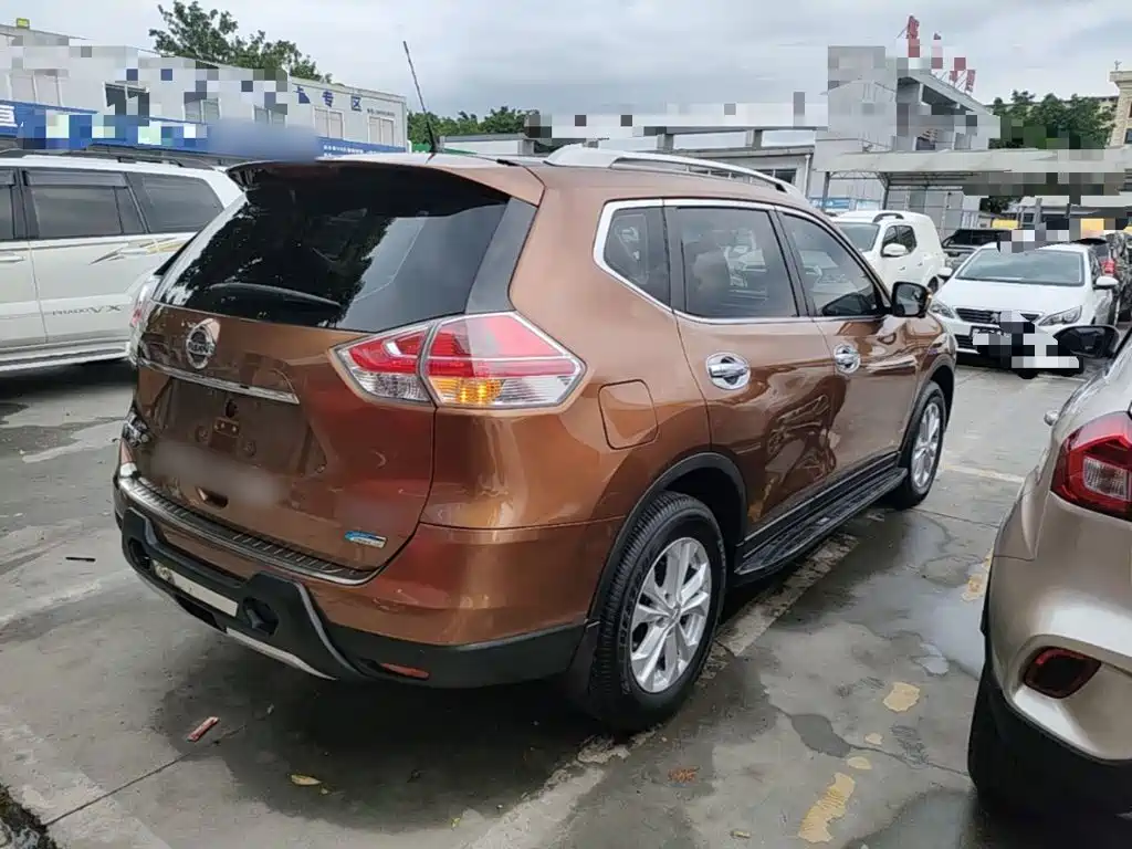 Nissan X-Trail 2016