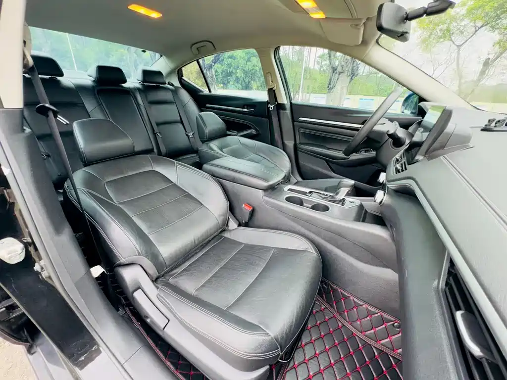 Nissan Teana 2022 — фото 20