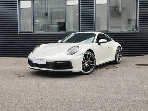 Porsche 911 2022
