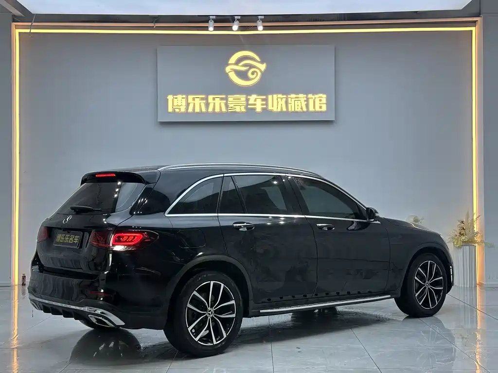 Mercedes-Benz GLC 2020 — фото 12