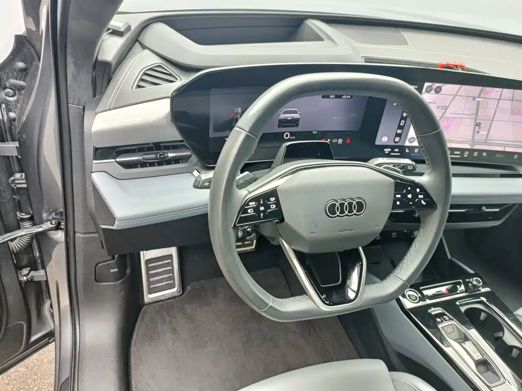 Audi Q6L E-Tron 2025 — фото 9