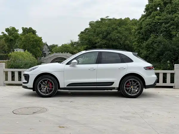 Porsche Macan 2023