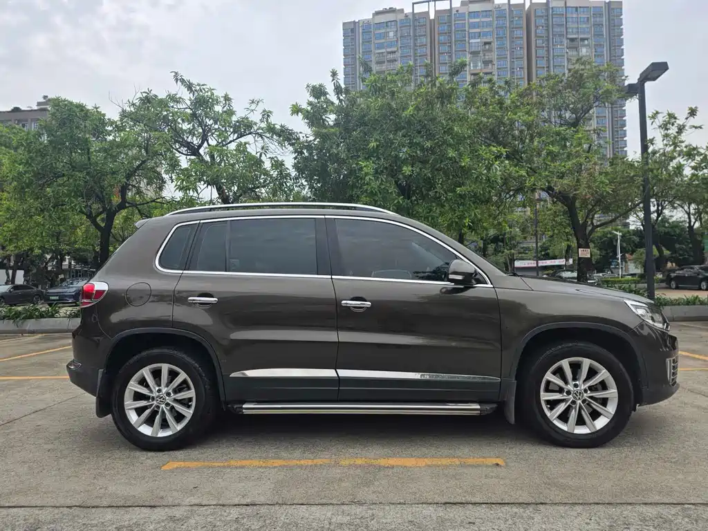 Volkswagen Tiguan 2017 — фото 20